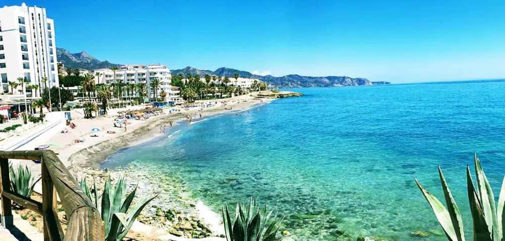 Apartamento edificio Caribe Nerja Esterno foto
